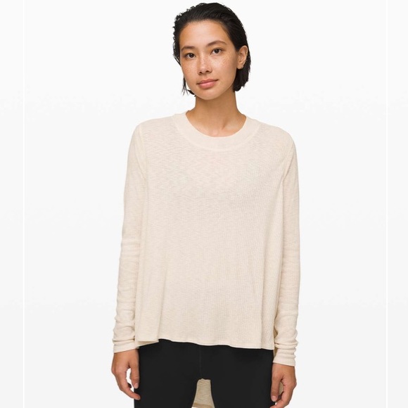 Lululemon Dare to Drape Light Ivory Long Sleeve - Picture 2 of 6